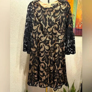 Jessica Howard black lace dress size 6